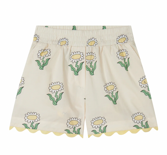 daisy short with ric rac detail
